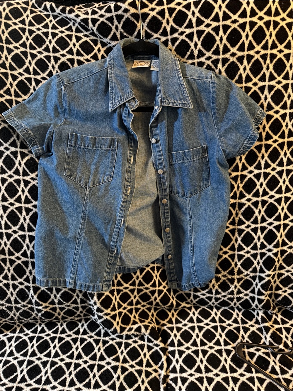 Women's Short-Sleeve Denim Button-Down Shirt - Blue